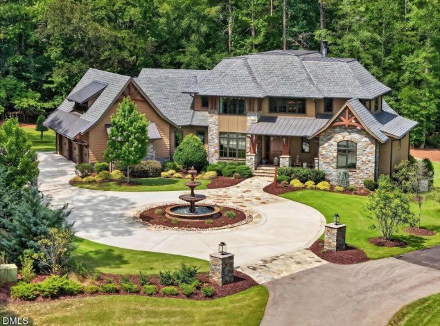 Custom built estate home in the heart of Raleigh.  No detail missed.