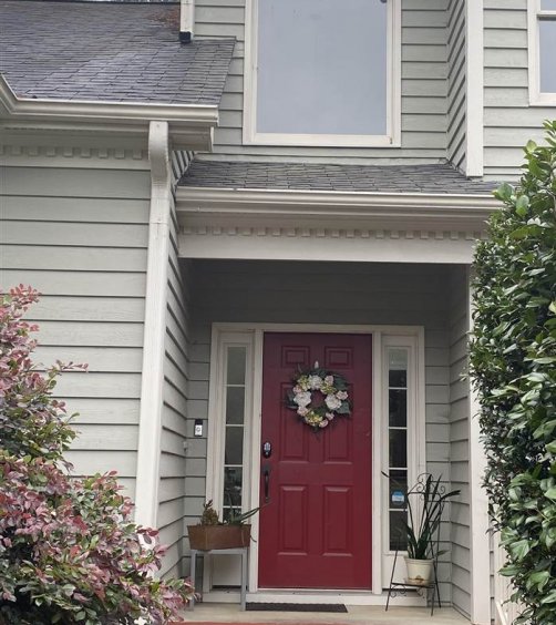 Home with green lawn