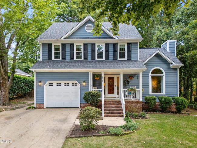 2901 Hiking Trail, NC 27615
