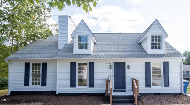 2304 Field Of Broadlands Drive, NC 27604