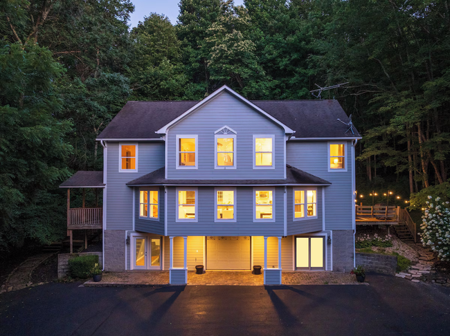  Hillside Retreat - Your Hocking Hills Headquarters, OH 43026