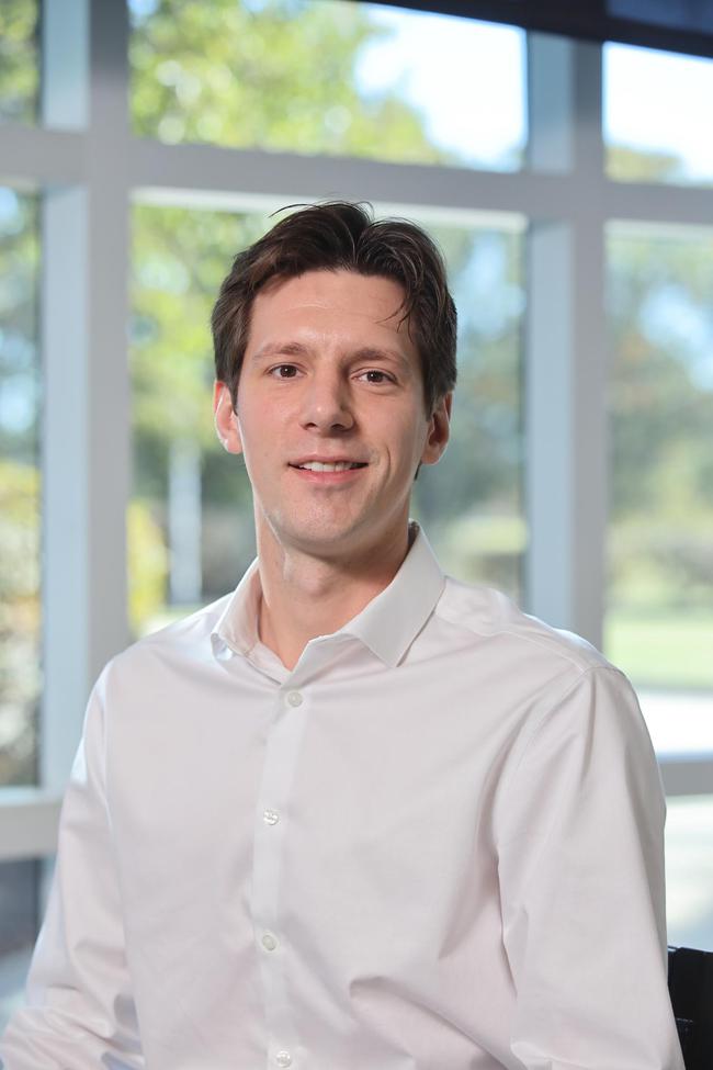 Photo of Justin Helton