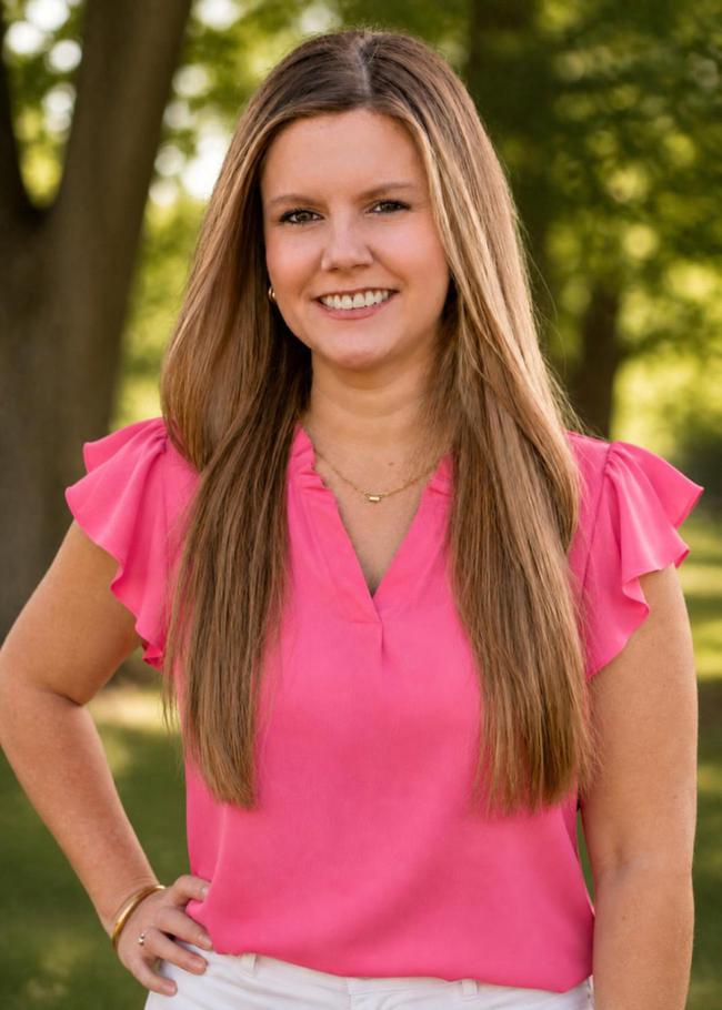 Photo of Lindsey Clarke, 