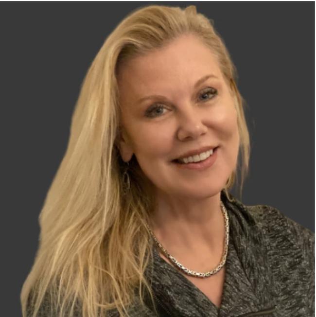 Photo of Donna Magnusson,