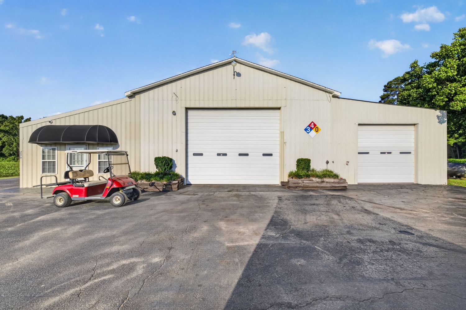 Workshop and operational buildings