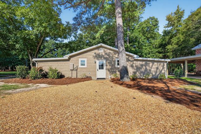  Nestled Pines Lodging,  