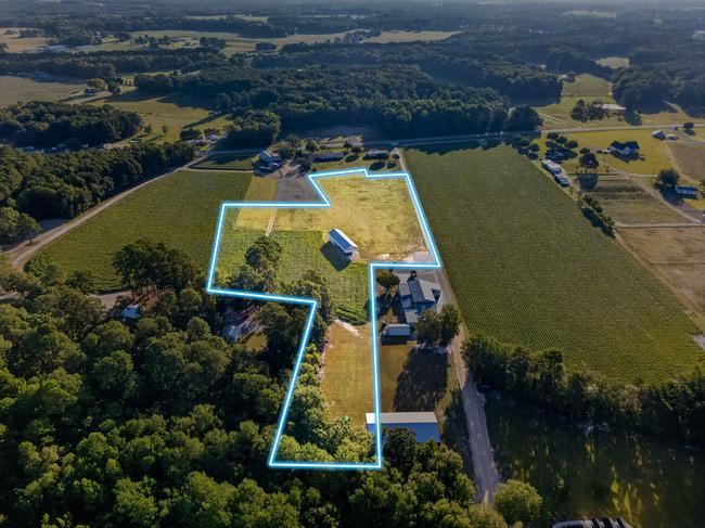  Two Story Pole Barn Tract,  