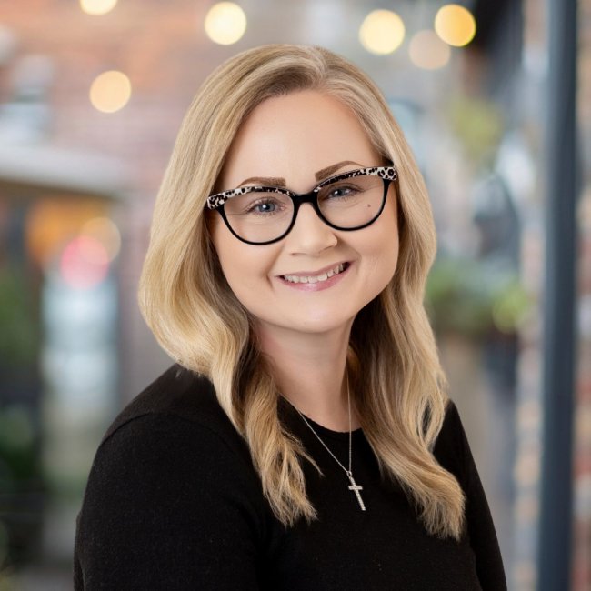 Photo of Chrissy Fisher