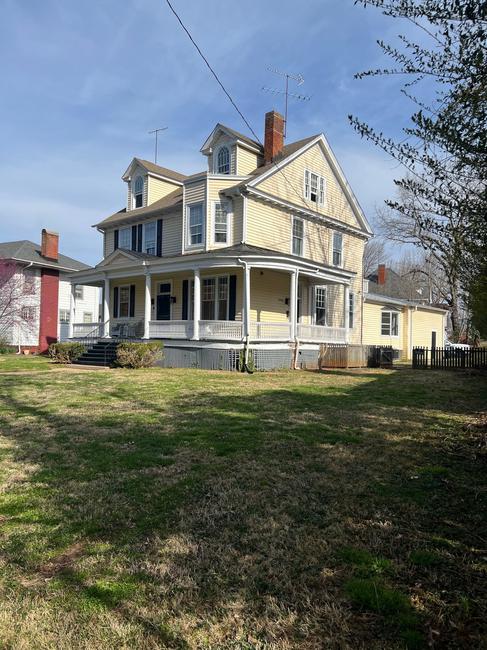 2806 Rivermont Ave, VA 24503