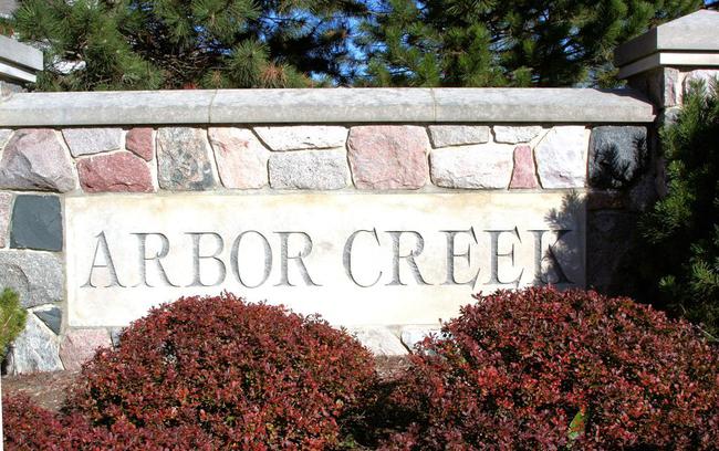 Arbor Creek Subdivision, Ann Arbor Entrance