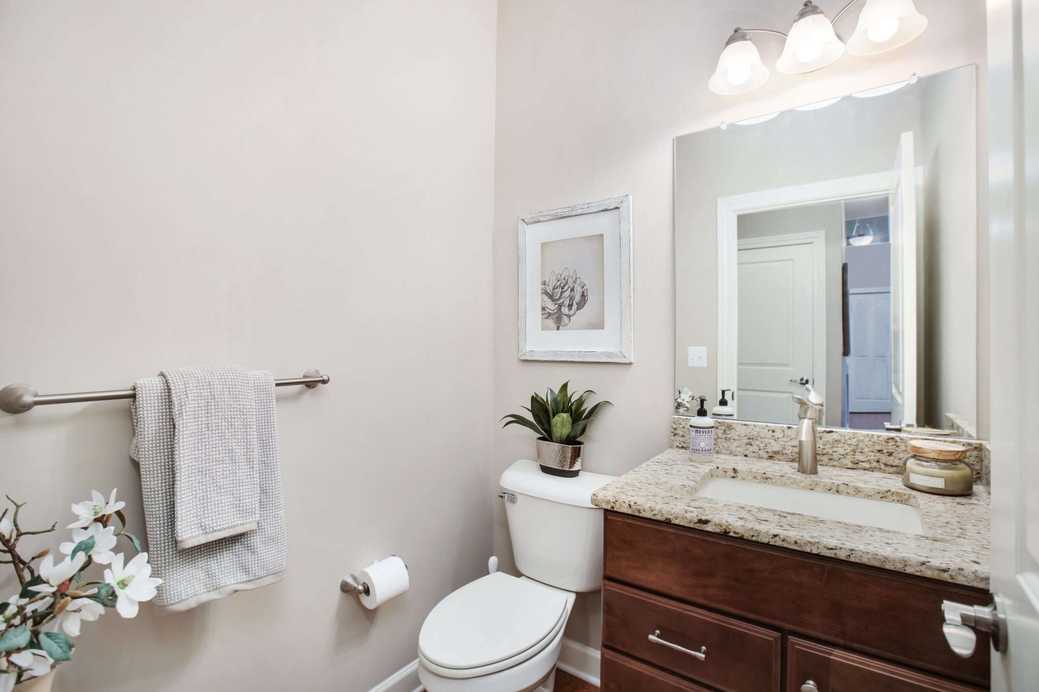 108 E Henry St. 807, Saline, MI 48176. Incredible Saline Condo in the