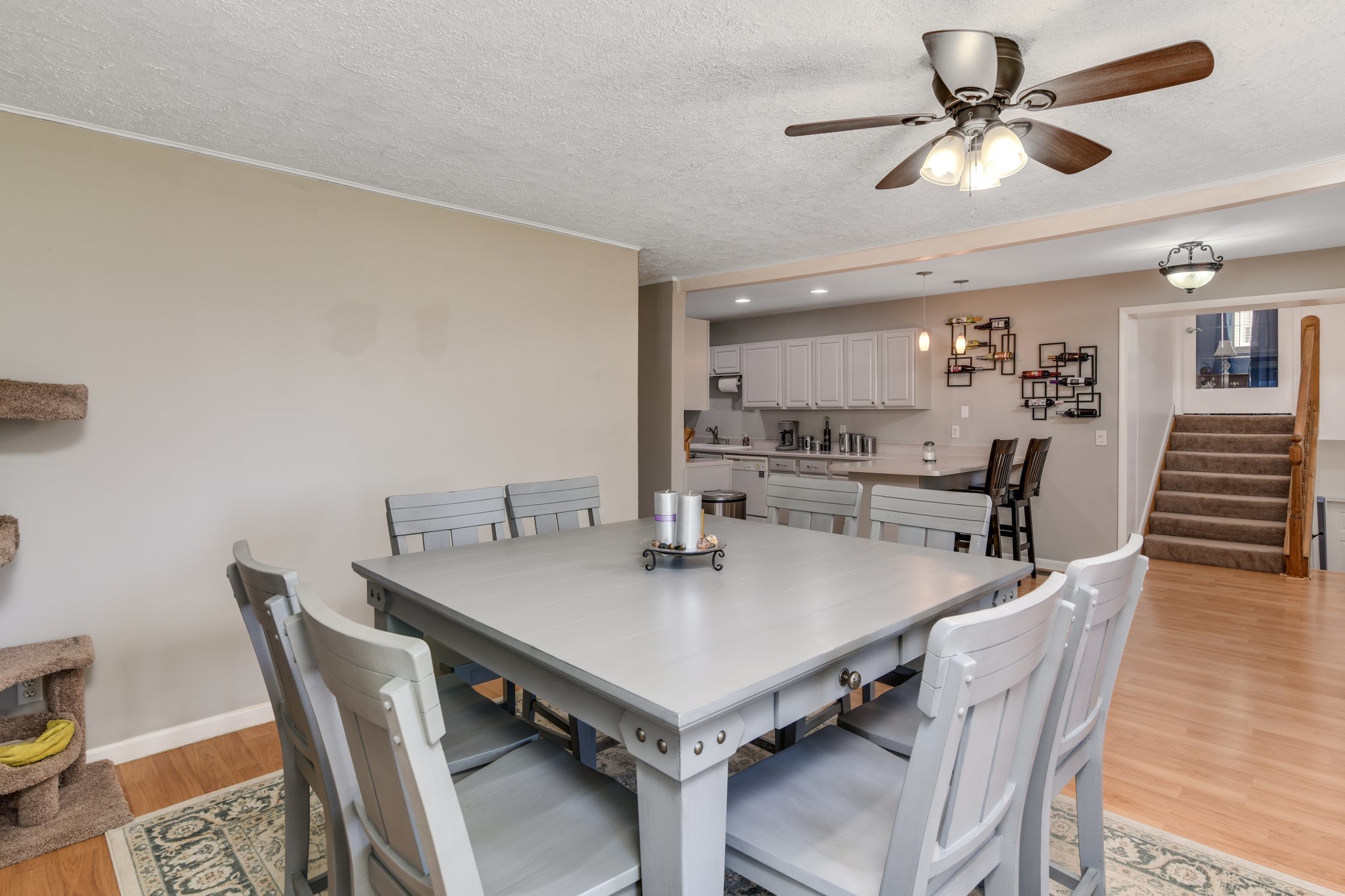 3415 Rush Lake Road, Pinckney, MI 48169. Wonderful SplitLevel home