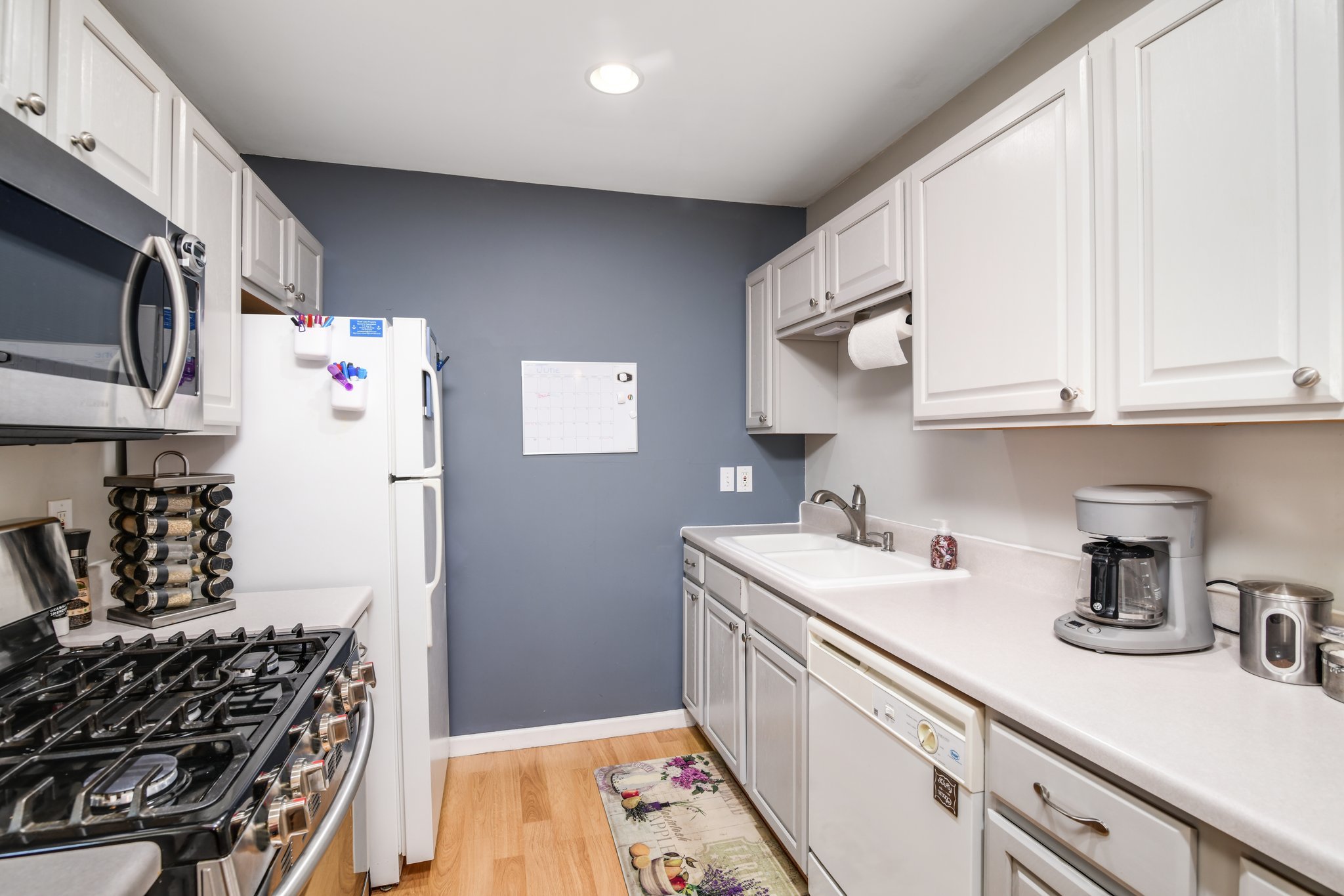 3415 Rush Lake Road, Pinckney, MI 48169. Wonderful SplitLevel home