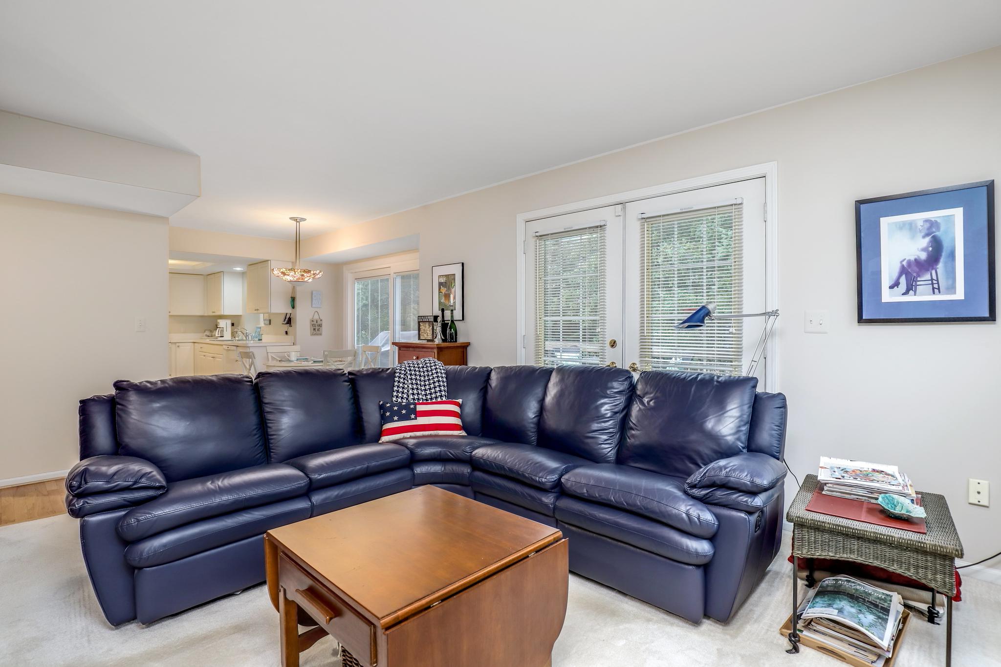 427 Sommerset Ct, Ann Arbor, MI 48103. Detached Condo in Ann Arbor