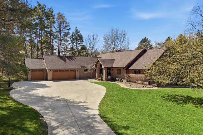 9256 Fenton Rd., MI 48439