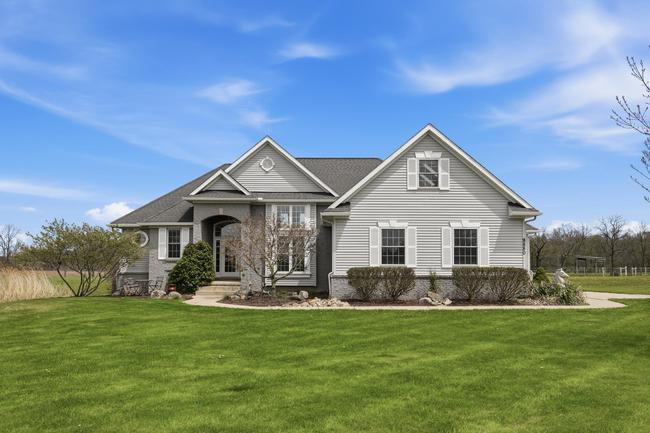 9550 Charles Ct., MI 48130
