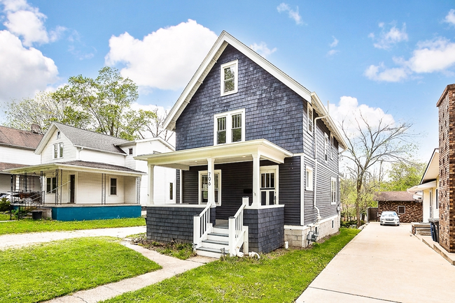 706 S 7th St., MI 48103