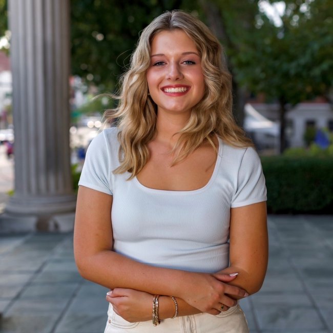 Photo of Emily Davis