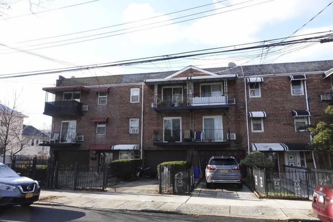 1126 East 89th St , NY 11236