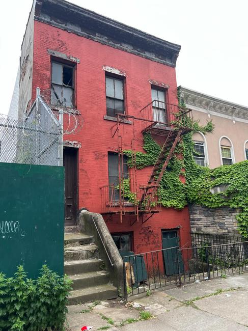  Crown Heights, NY 11225