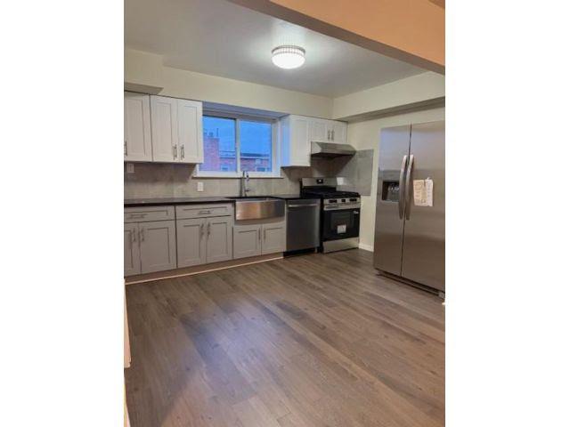 East 92nd STREET , NY 11236