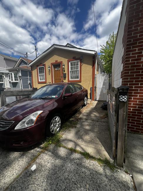 1271 East 88 Street , NY 11236