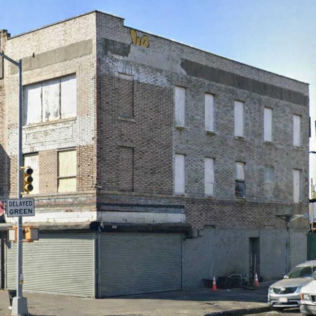 Bay Parkway , NY 11204