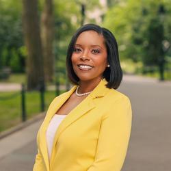 Photo of Maxine McClinton