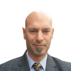 Photo of Stephen Luz