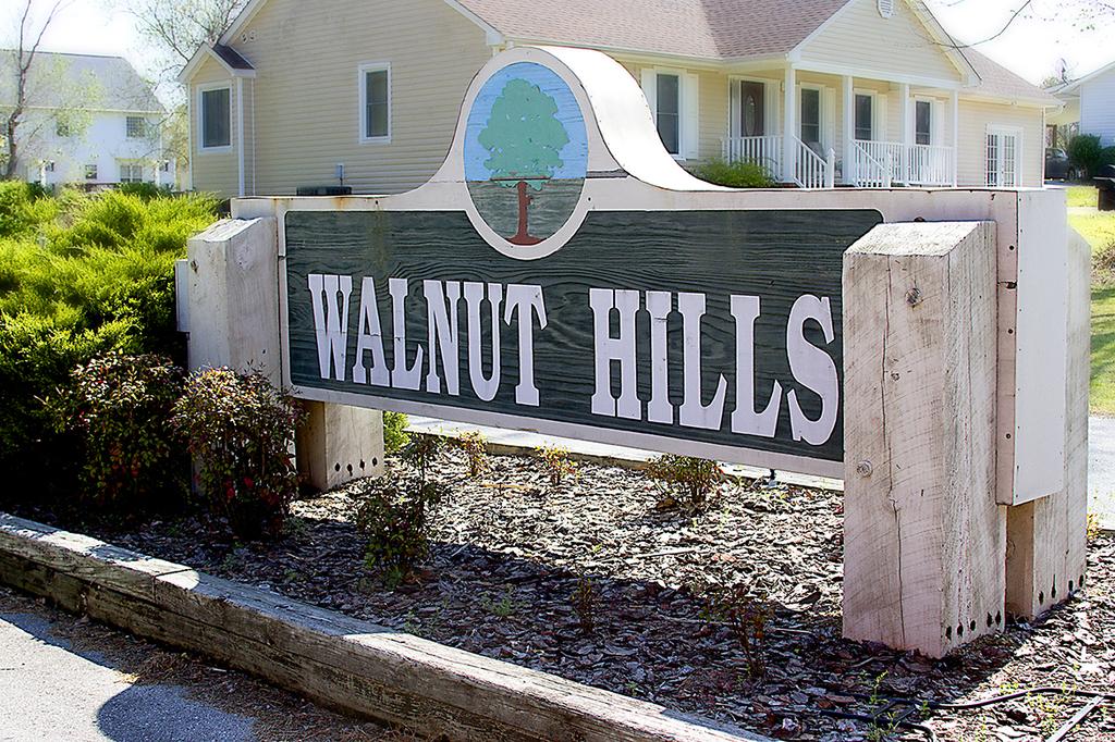 Home Search Walnut Hills Homes For Sale in Richlands, NC Real Estate