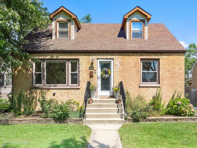 8828 Burlington Avenue, IL 60513