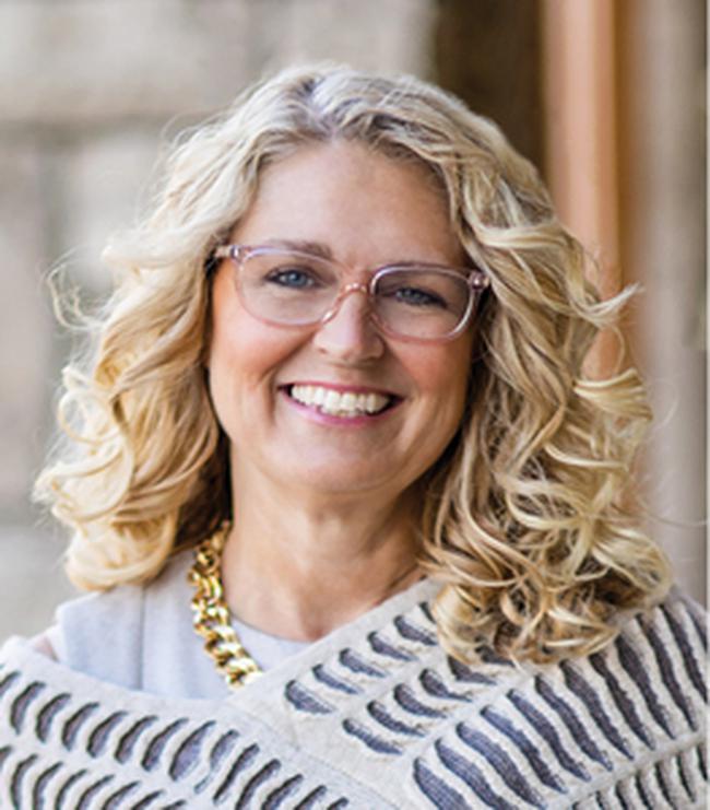 Photo of Julie Serrano