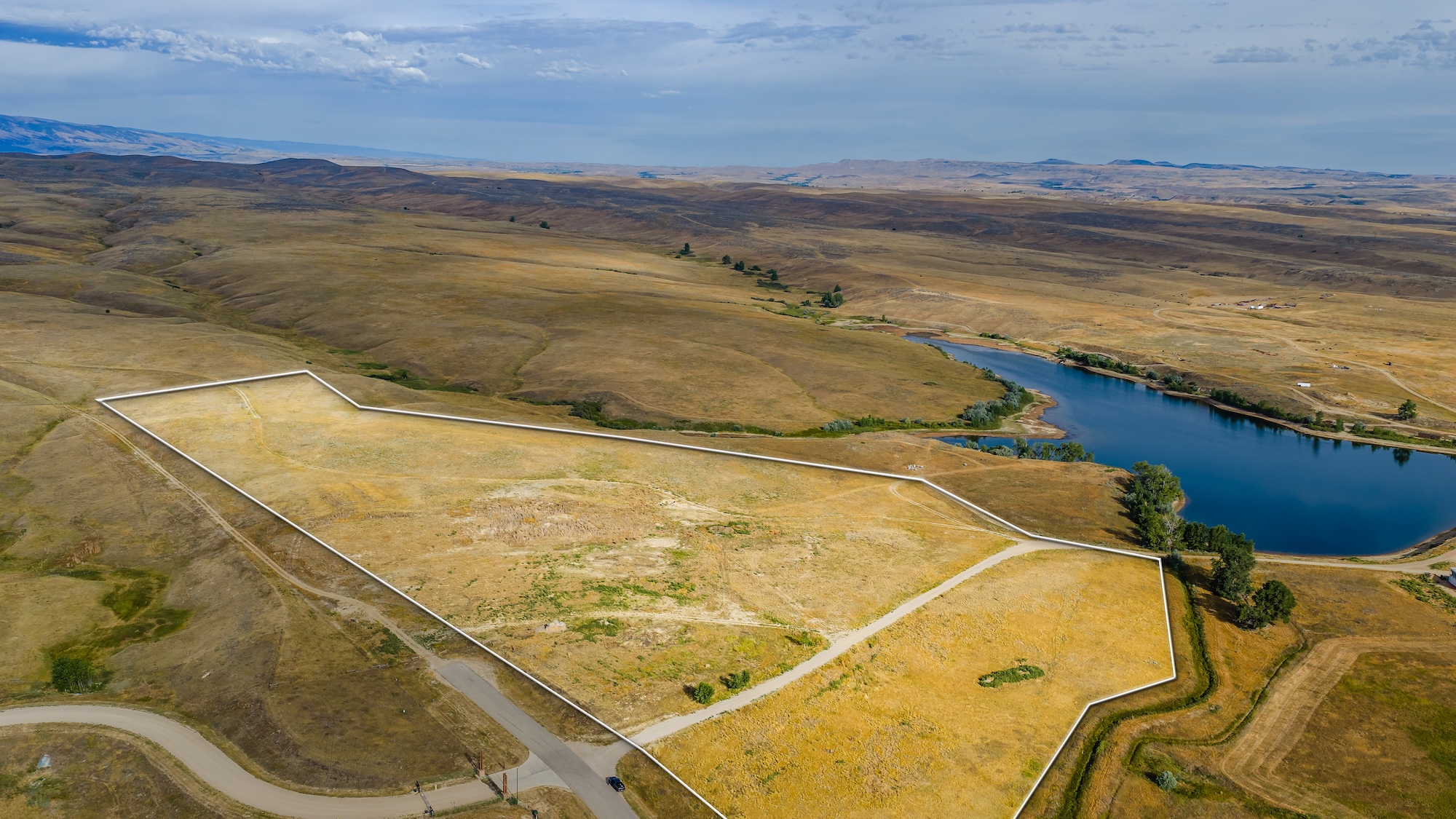 Eagle View Lot 1 road and access perspective