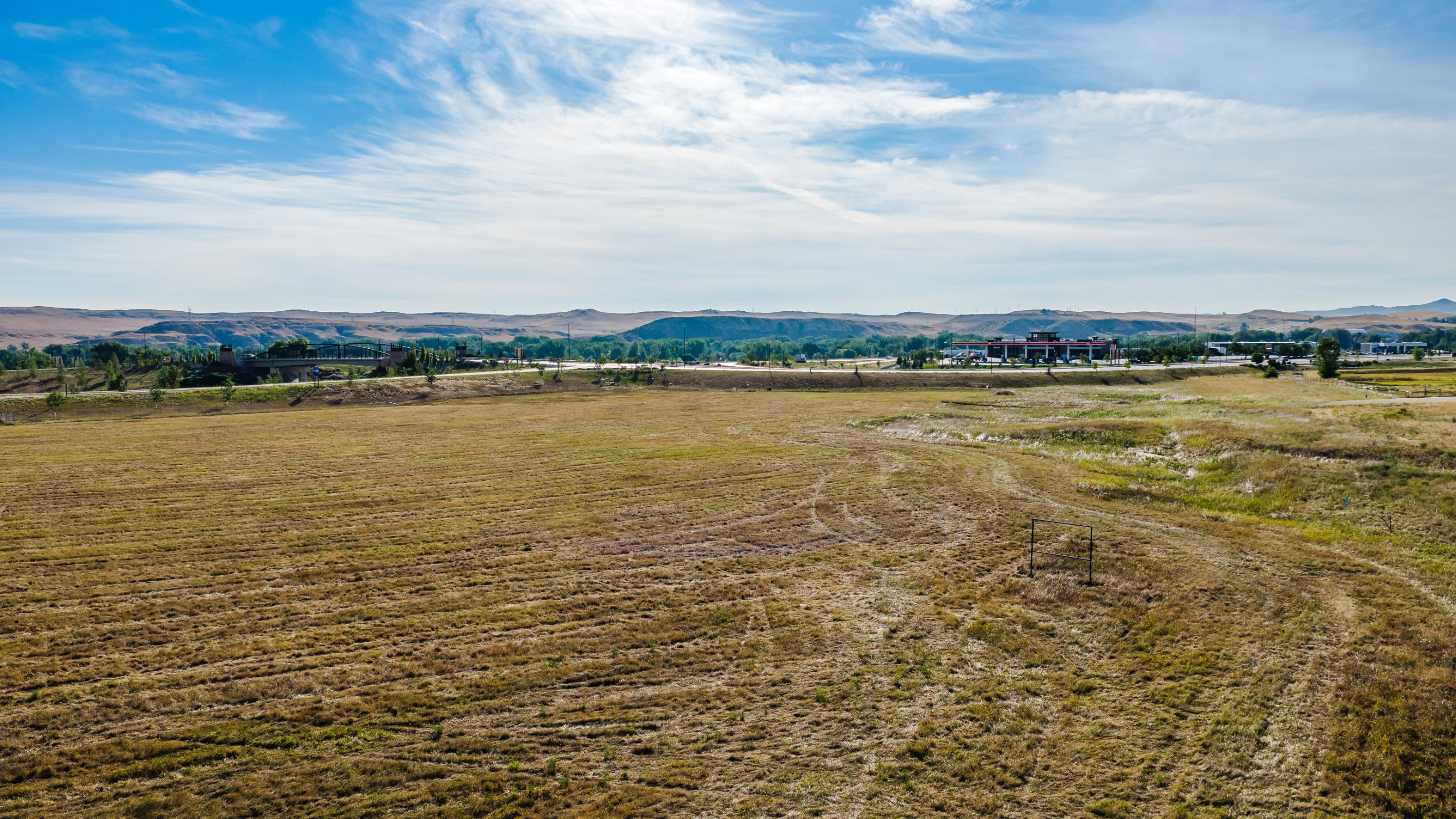 Eagle View Lot 1 road and access perspective