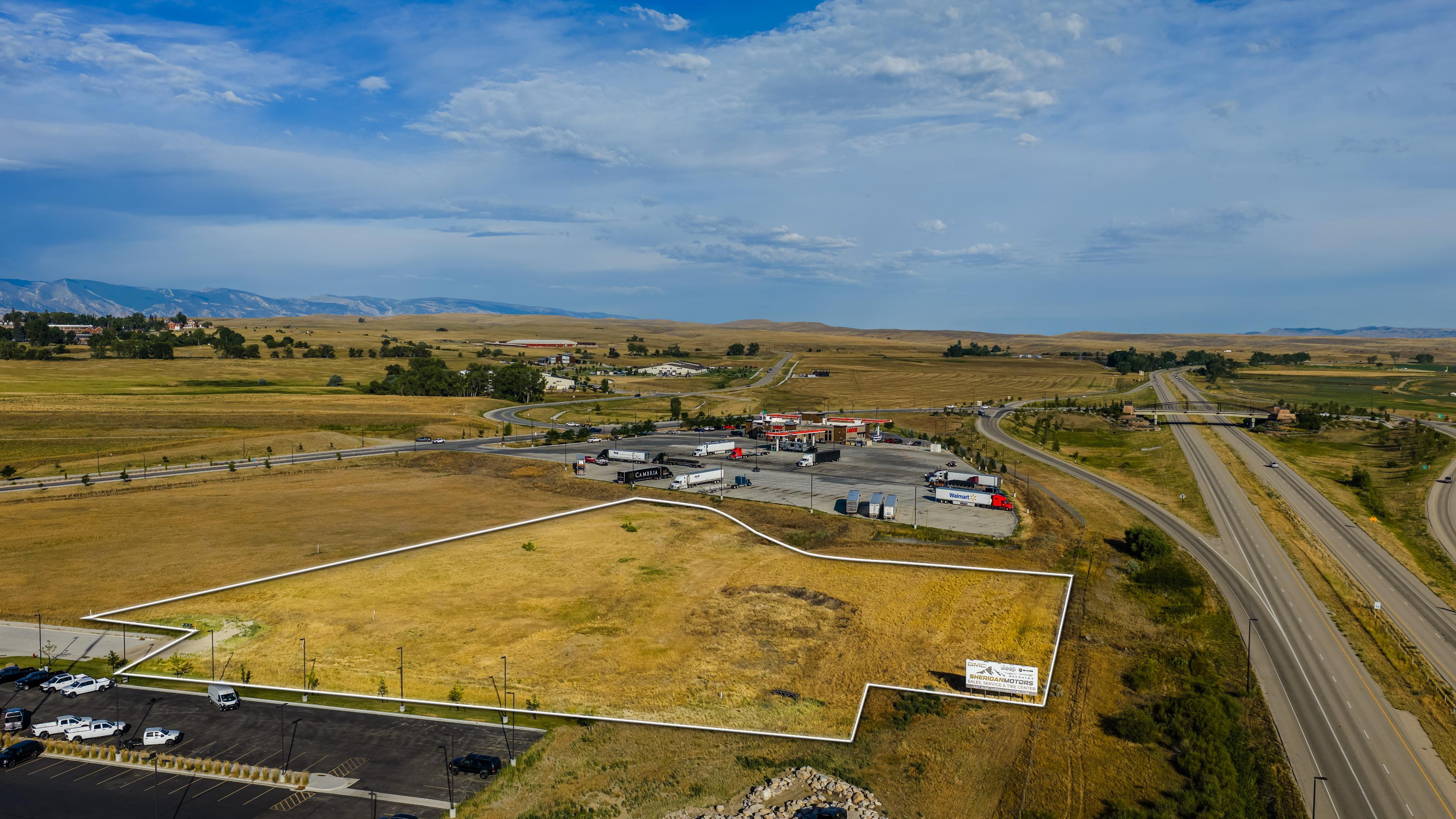 Aerial view of Yellowtail Lot 5 and the surrounding Wrench Ranch development