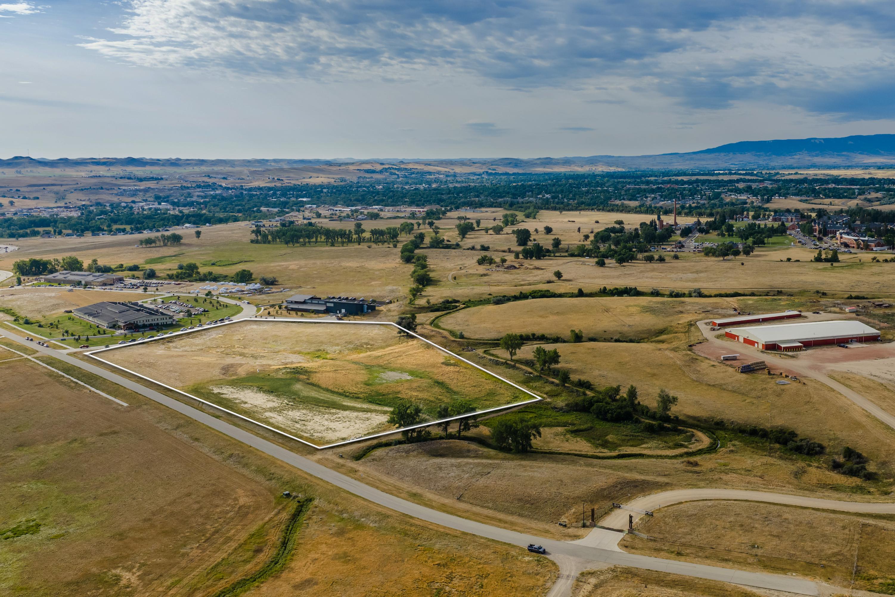 Eagle View Lot 1 road and access perspective