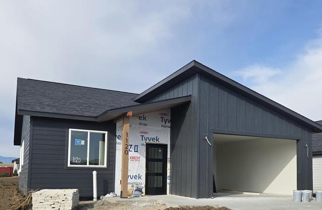 1120 Edelman Loop, WY 82801