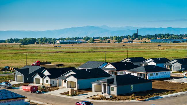 1280 Edelman Loop, WY 82801
