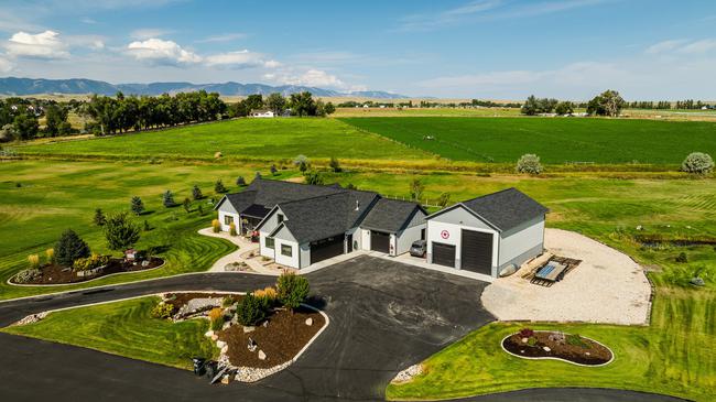 1137 Cross Creek Court, WY 82801