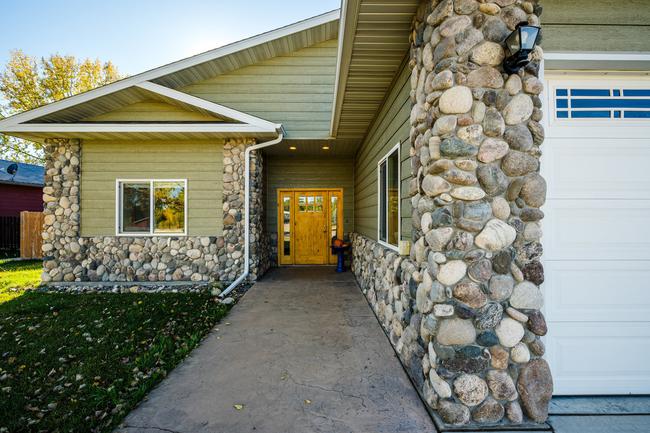 476 W 4th Avenue, WY 82839