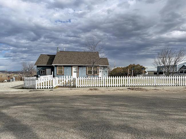 107 N Tisdale Avenue, WY 82834