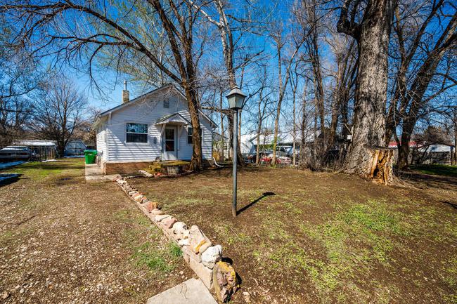 1254 Illinois Street, WY 82801