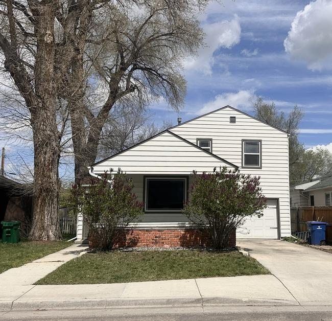421 Park Street, WY 82801