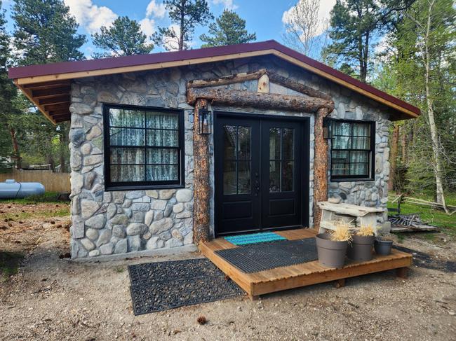 11 Wagon Box Road, WY 82842