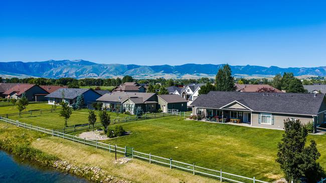 25 Club House Drive, WY 82801