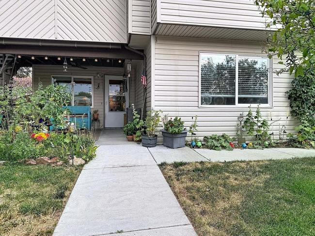 500 Western Avenue, WY 82834
