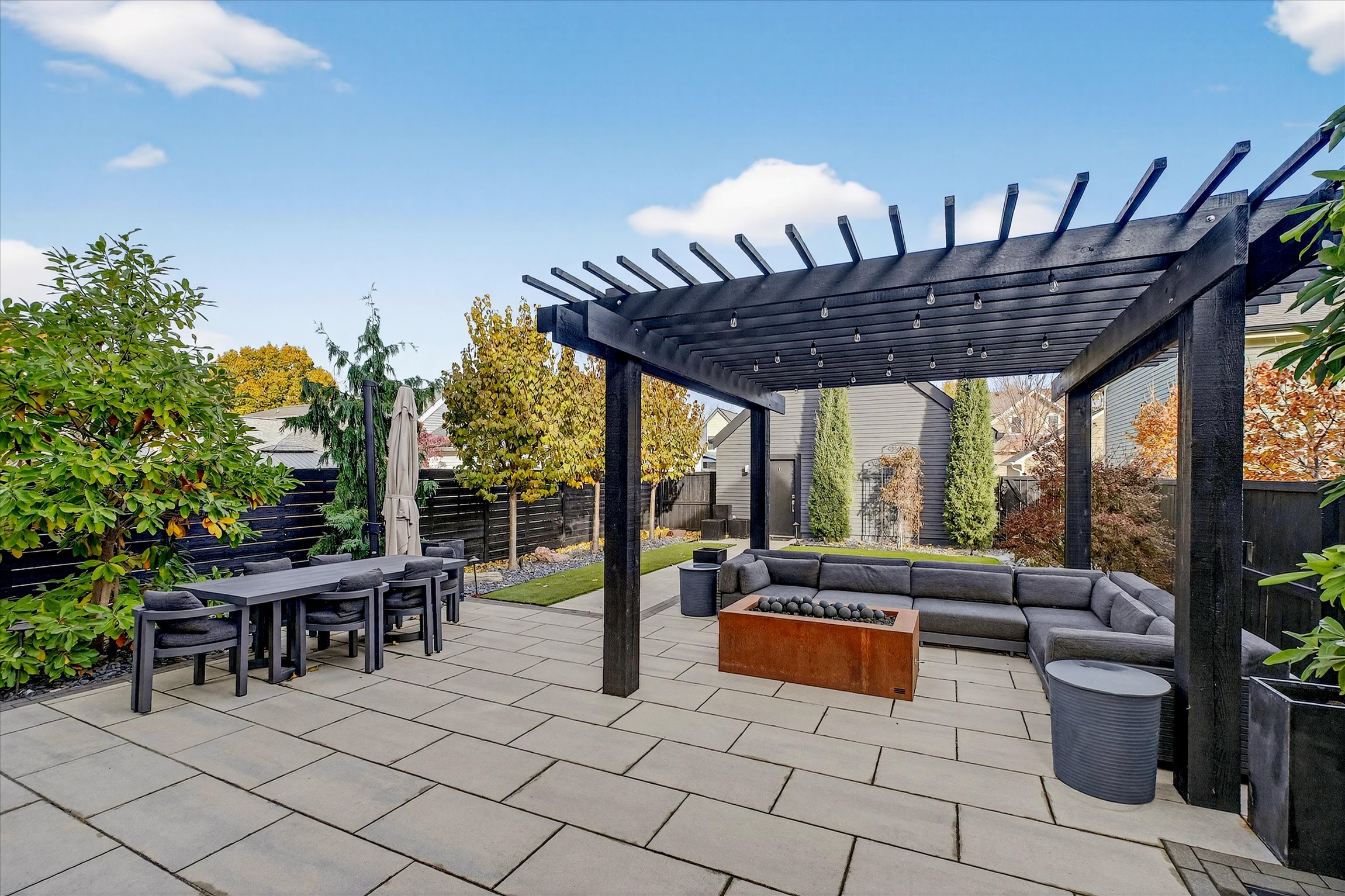 1308 Marlowe Ave Indianapolis IN 46202_MLS_ 22072994_HipUrbanHouses-Com _Mitch Rolsky_ToHelpUmove (15)