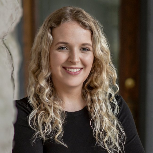 Learn more about Alicia Holbrook