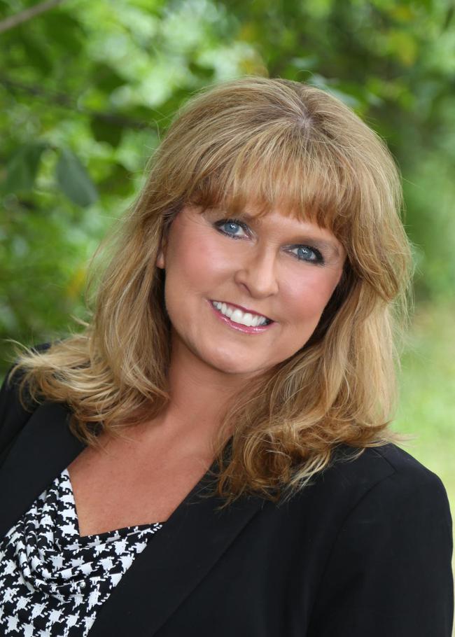 Photo of Cathie Head,