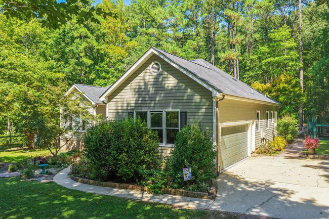 221 Stillwood Drive, NC 10192923